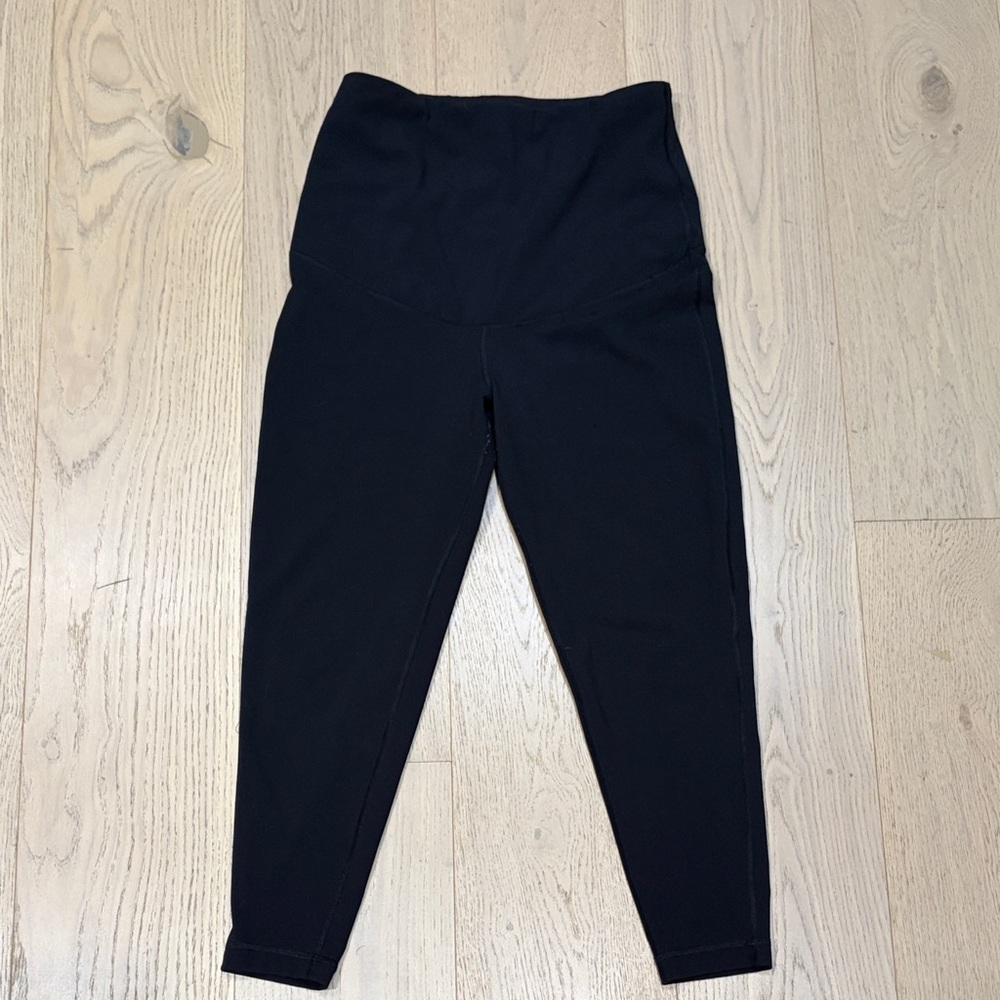 Ingrid & Isabel BASICS Black Nursing Tee